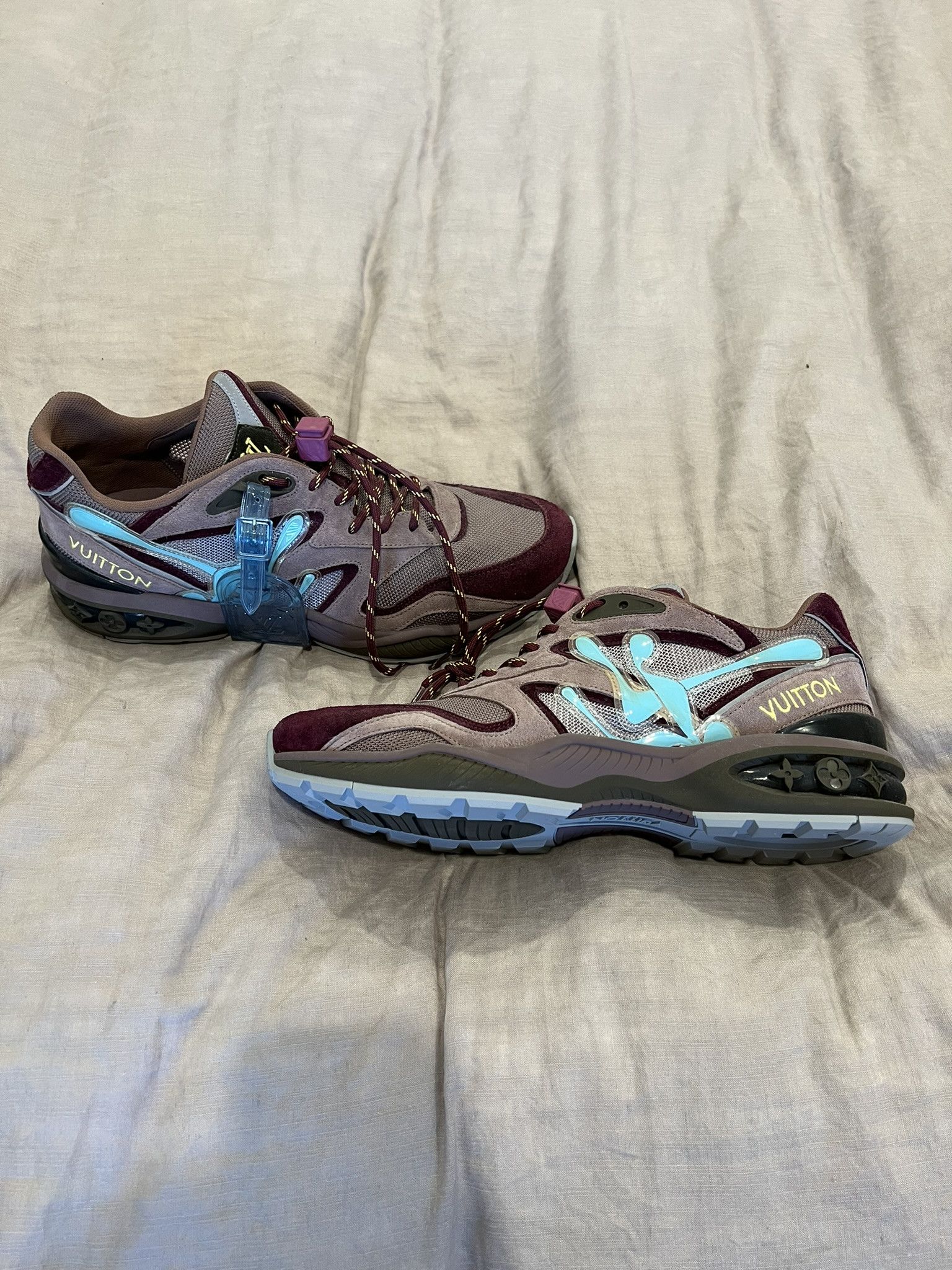 Louis Vuitton Louis Vuitton - LV Trail Sneaker Purple and Blue Suede Size US 10 / EU 43 - 3 Thumbnail