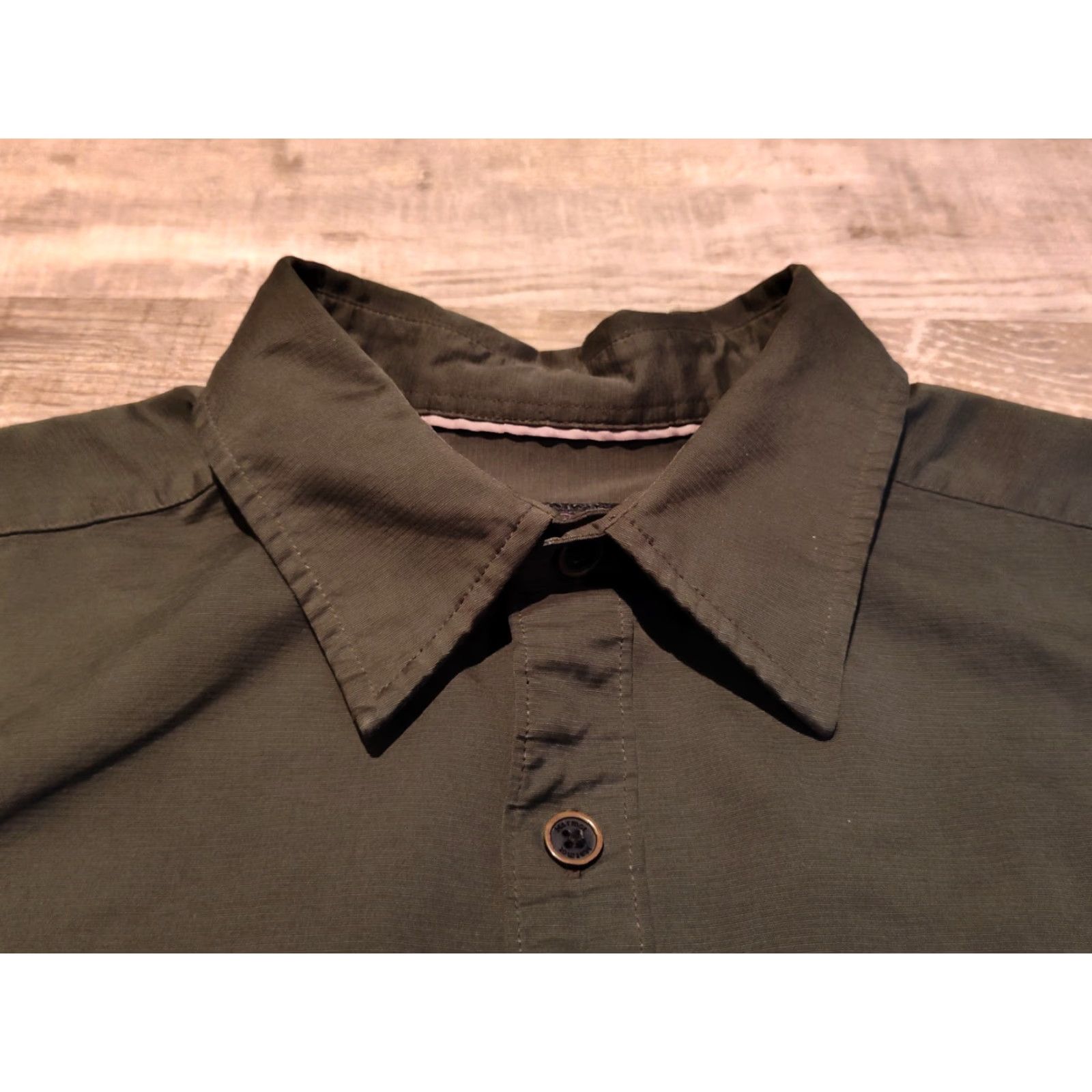 Marmot Marmot For Life Shirt Button-Up Shirt Mens M Green Polyester Nylon Hiking Sleeve Short Collared Button Up Marmot For Life Size US M / EU 48-50 / 2 - 6 Thumbnail