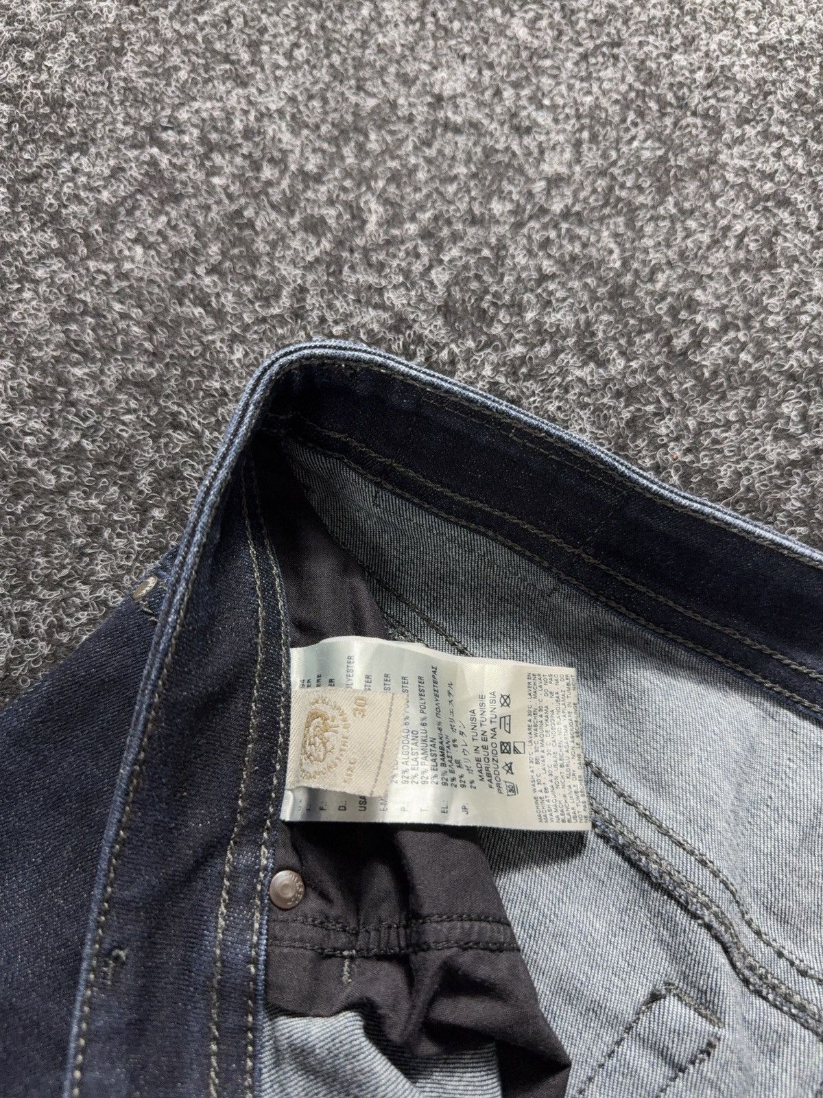 Diesel Luxury Diesel Italy Buster Dark Wash Slim Tapered Jeans W30 Size US 30 / EU 46 - 10 Thumbnail