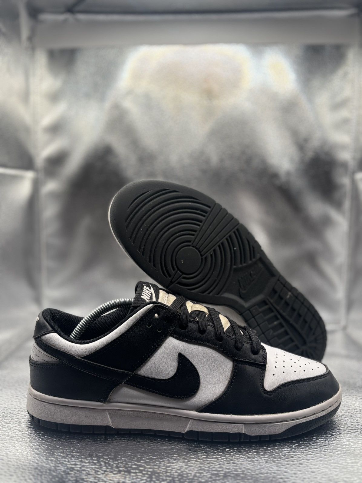Nike Nike dunk low panda Size US 9.5 / EU 42-43 - 1 Thumbnail