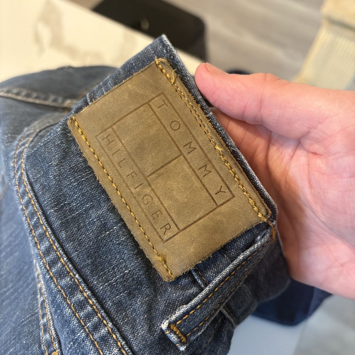 Tommy Hilfiger × Tommy Jeans × Vintage Vintage Tommy Hilfiger Jeans Straight Fit Size US 30 / EU 46 - 4 Thumbnail