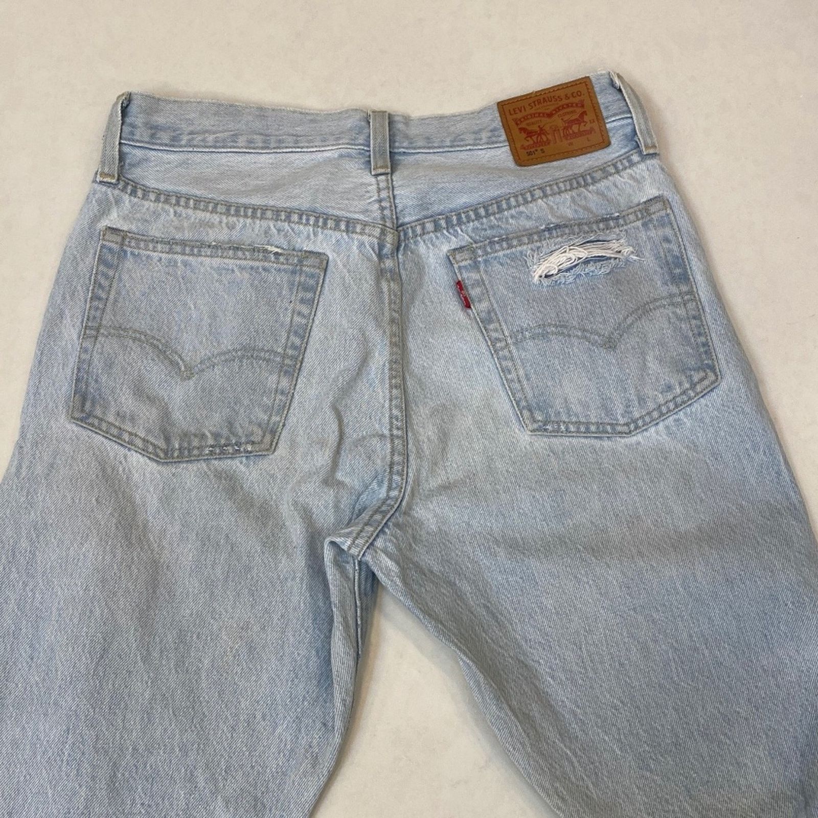 Levi's Levi 501 Skinny Button-Fly Distressed Raw Hem Jeans - 27x28 Size 27" / US 4 / IT 40 - 8 Thumbnail