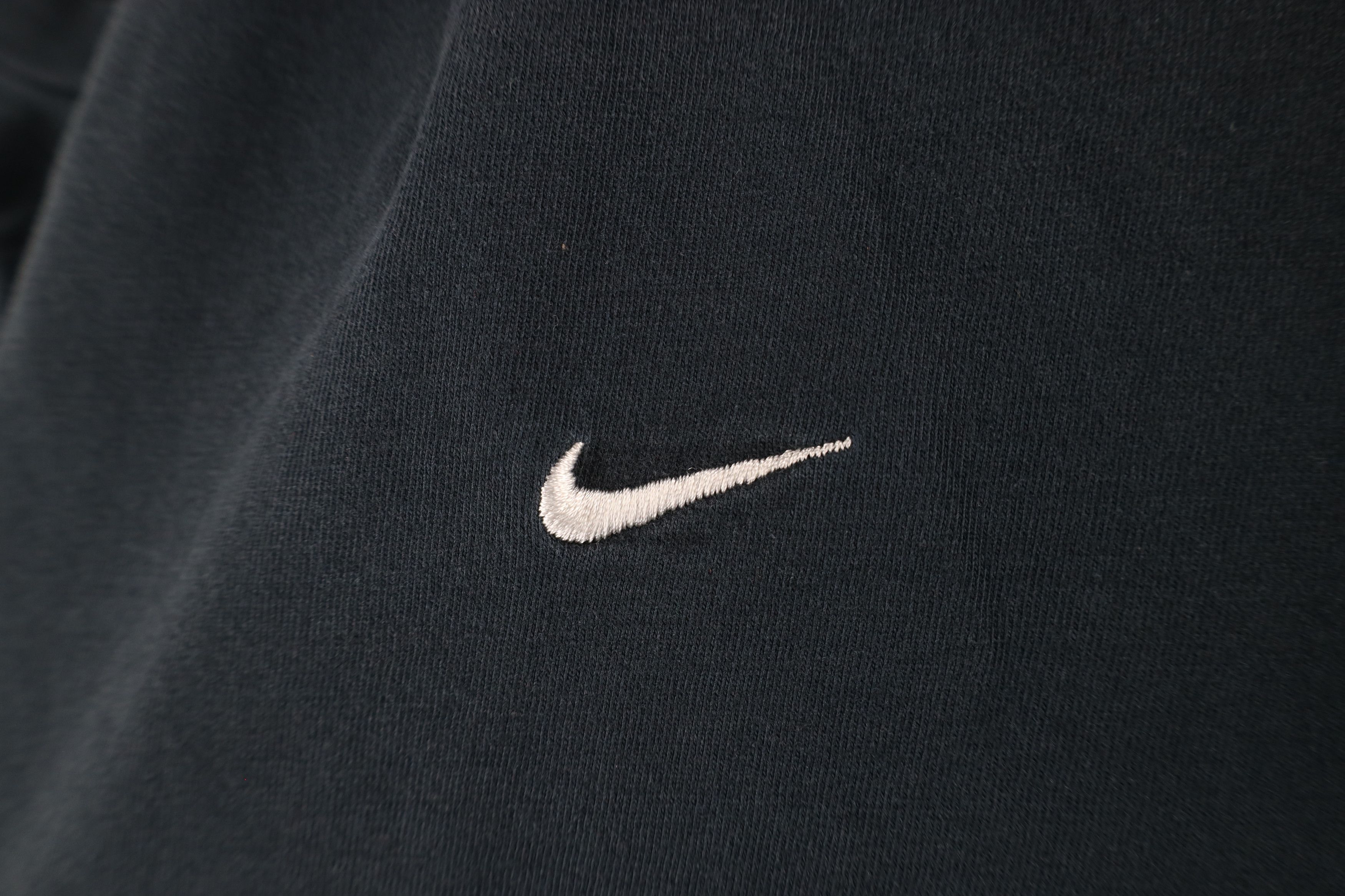 Nike × Vintage Vintage 90s Nike Travis Scott Mini Swoosh T-Shirt Black Size US L / EU 52-54 / 3 - 4 Thumbnail
