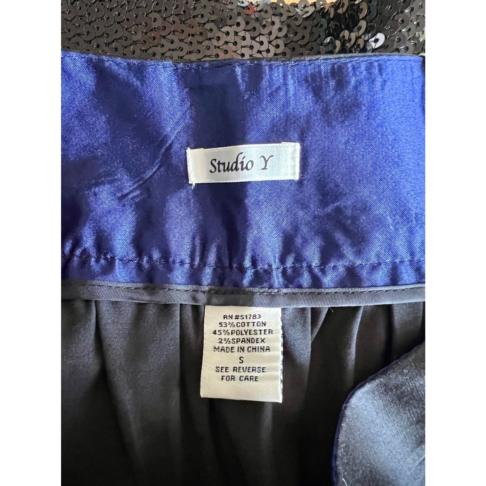 Other Women's STUDIO Y Black Satin & Sequin A-line Skirt, NWT Size 26" / US 2 / IT 38 - 5 Thumbnail