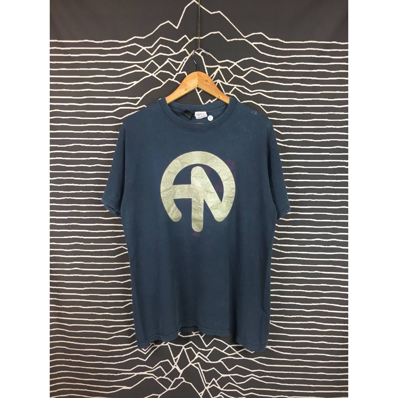 Anvil × Vintage Vtg 00s How Natural? Japanese Brand Big Logo Tee Size US L / EU 52-54 / 3 - 2 Thumbnail