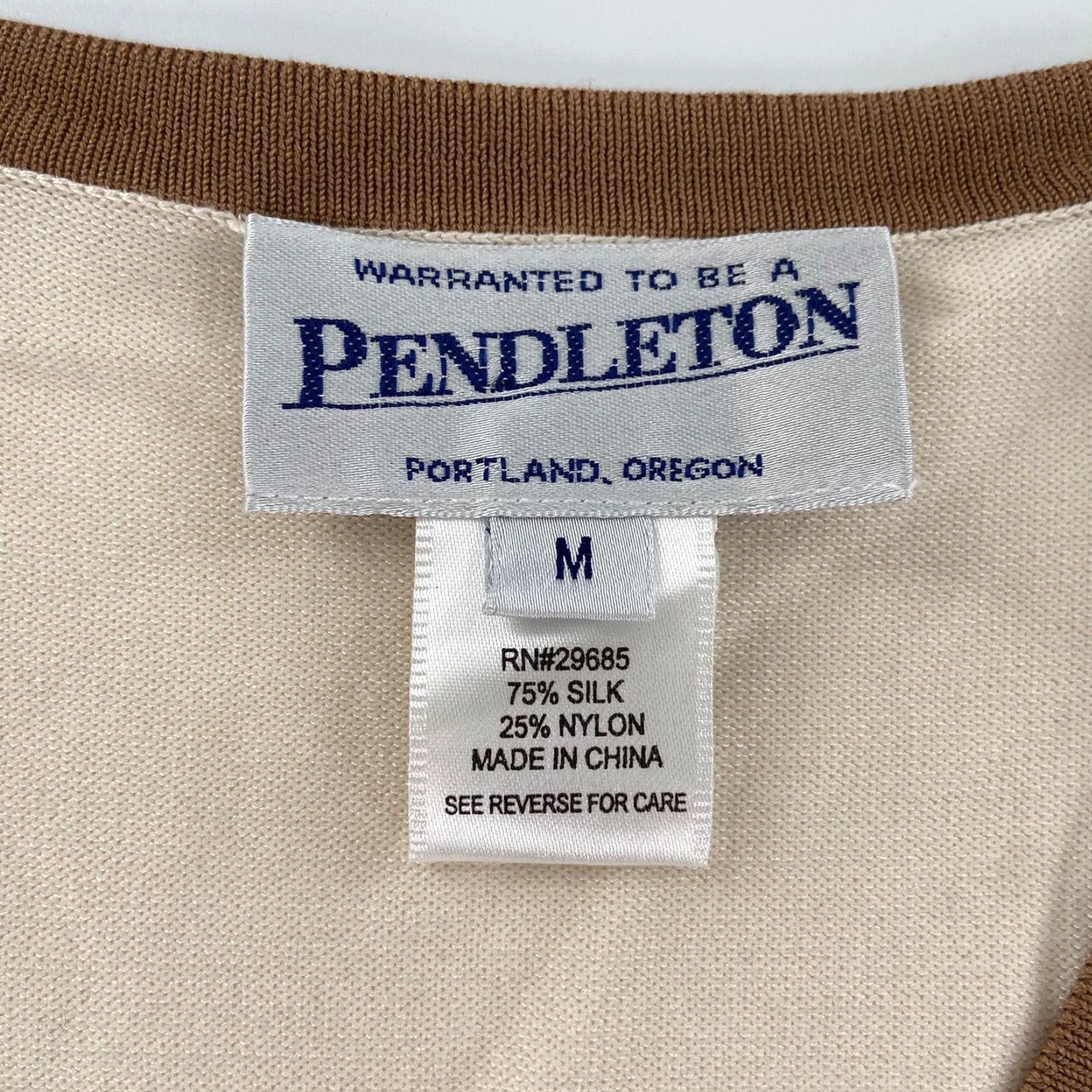 Pendleton Pendleton Womens Sweater Shirt Set M Cream Ivory Beige Silk Blend Cardigan 2pc Vintage-None Casual Chic Men/Women? Actually no. End: Womens. Size M / US 6-8 / IT 42-44 - 6 Thumbnail