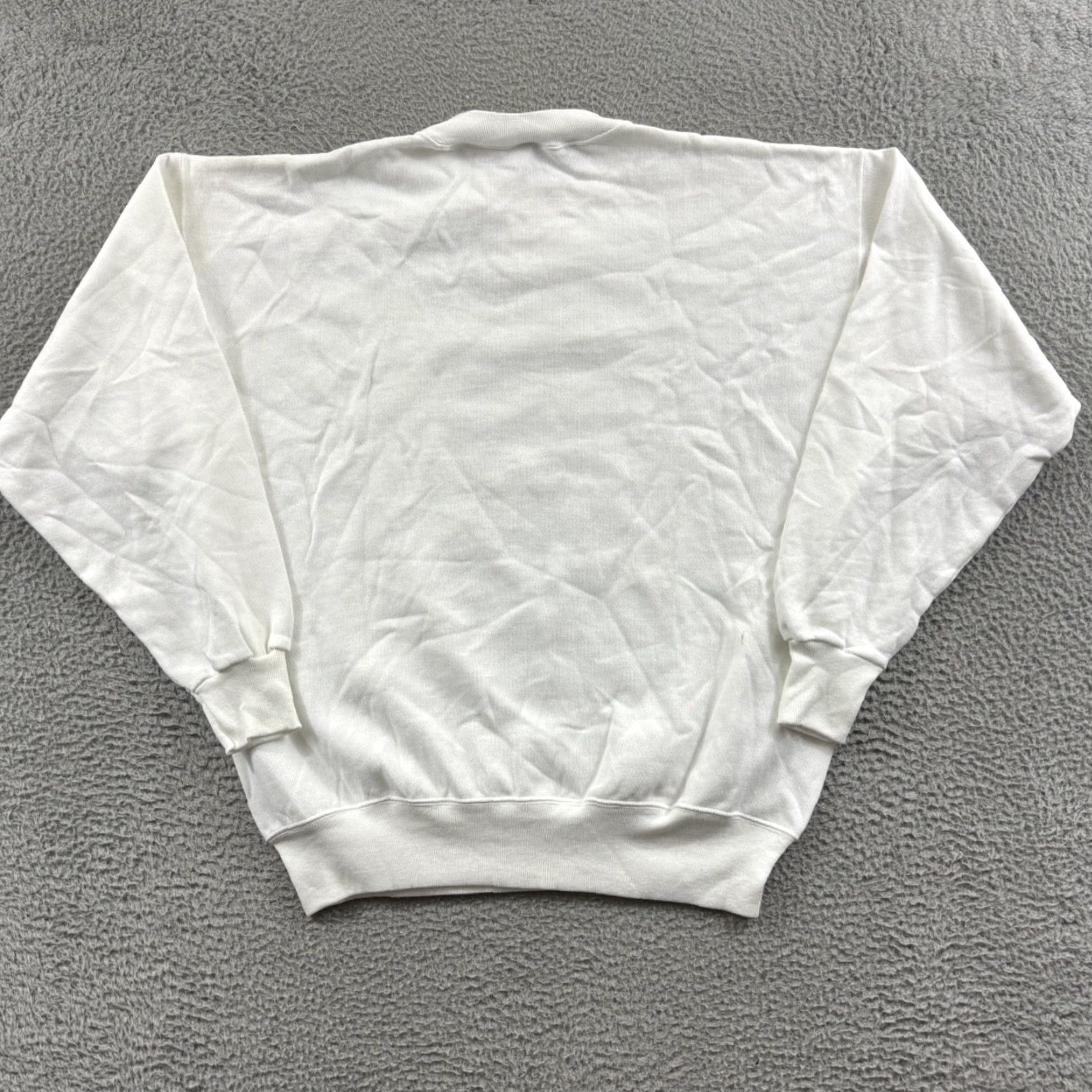 Vintage VINTAGE Oneita Sweatshirt Men XL White 90s USA NWT Crew Neck Knit Pullover Long Sleeve Logo Size US XL / EU 56 / 4 - 7 Thumbnail