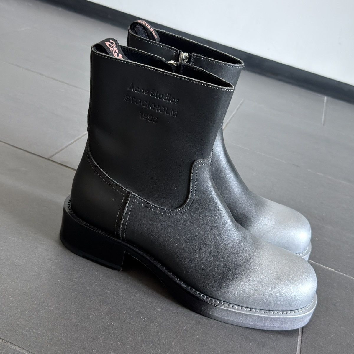 Acne Studios Acne Studios Chrome Gradient Zip Up Heel Engineer Boots Size US 9 / EU 42 - 5 Thumbnail