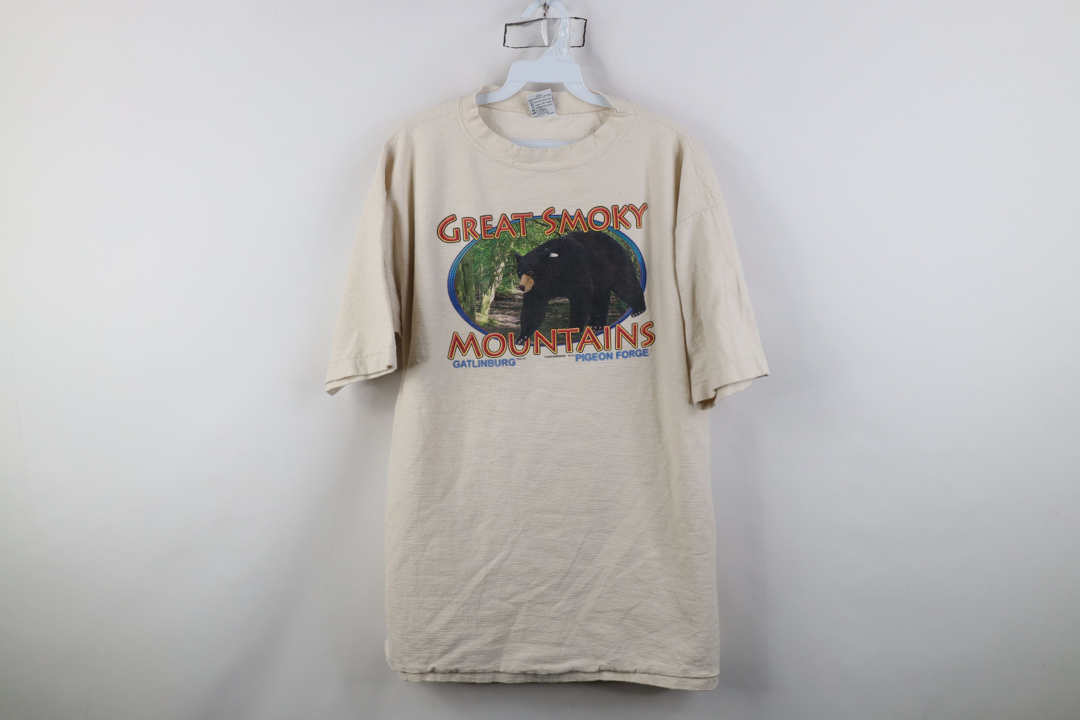 Vintage Vintage 90s Mountains Bear Ribbed Knit T-Shirt Beige USA Size US XL / EU 56 / 4 - 1 Thumbnail