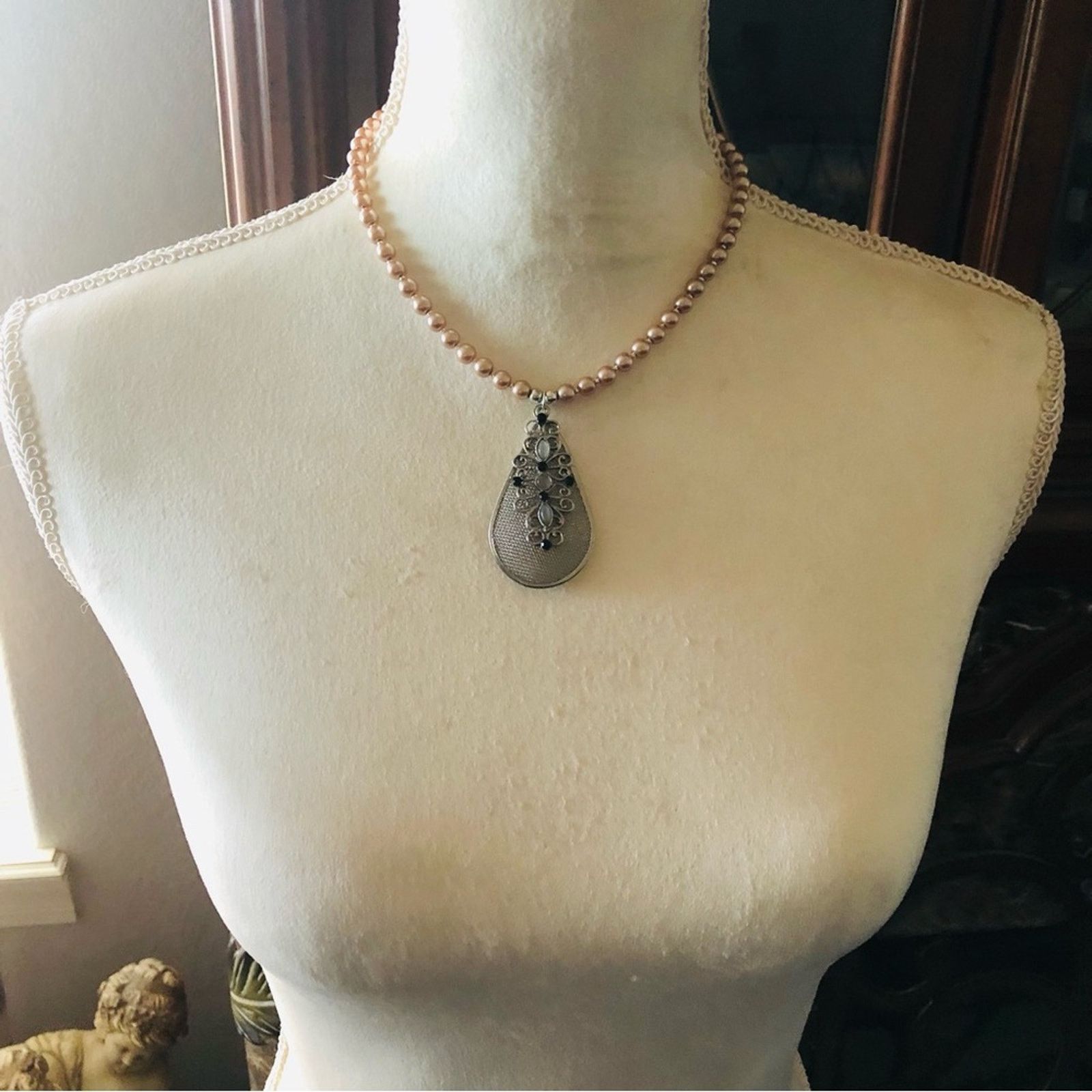 Handmade Handcrafted repurpose stone filigree Pearl necklace Size ONE SIZE - 5 Thumbnail