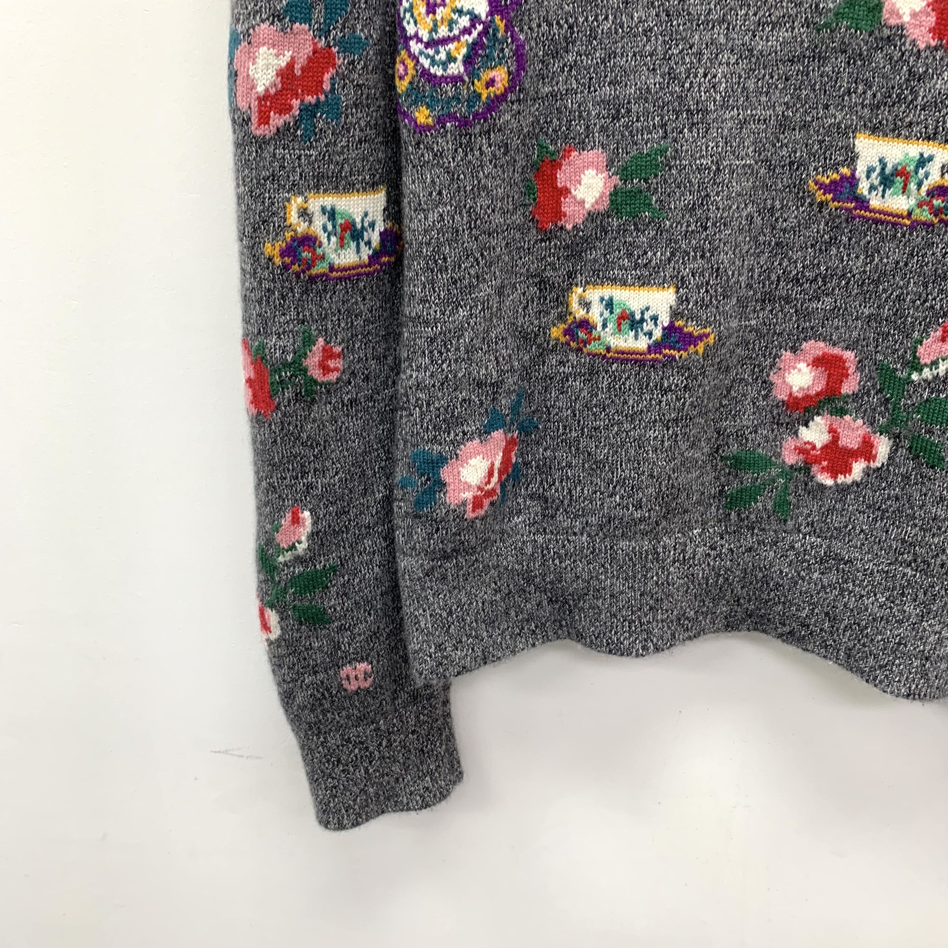 Chanel Chanel Cashmere Knit Sweater Dark Grey (40) Size S / US 4 / IT 40 - 4 Thumbnail
