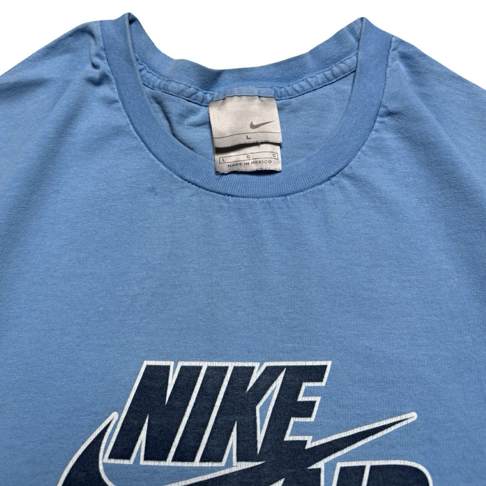 Nike VINTAGE Nike Graphic T-Shirt Air Force One Mens L Size US L / EU 52-54 / 3 - 3 Thumbnail