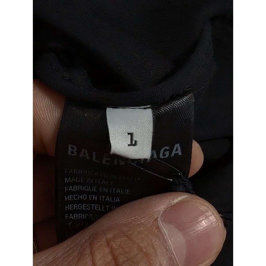 Balenciaga o1rshd1 Top League Shirt in Black Size US S / EU 44-46 / 1 - 14 Thumbnail