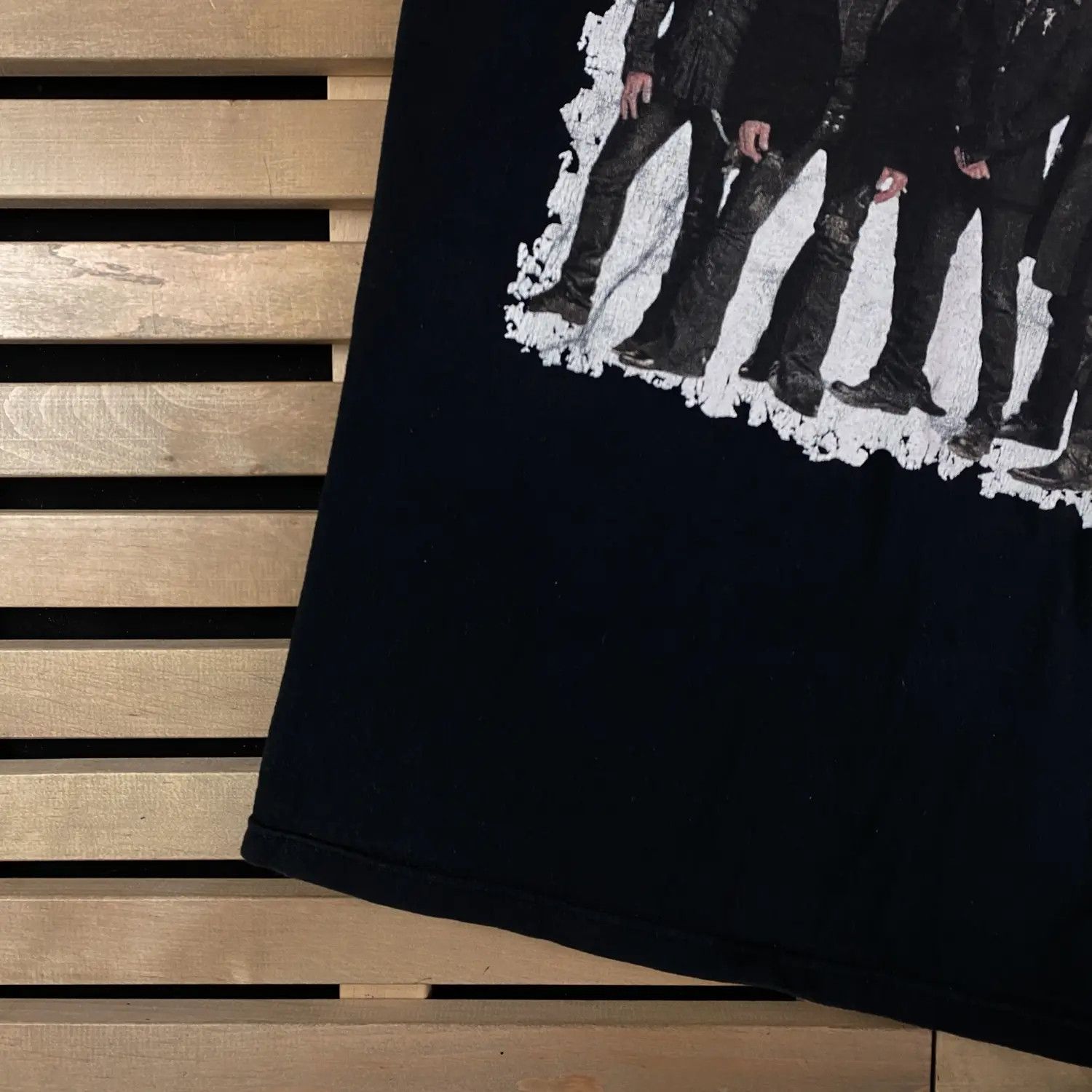 Band Tees Mens Rock T-Shirt Def Leppard Vintage 2011 Big Print Size XL Size US XL / EU 56 / 4 - 3 Thumbnail