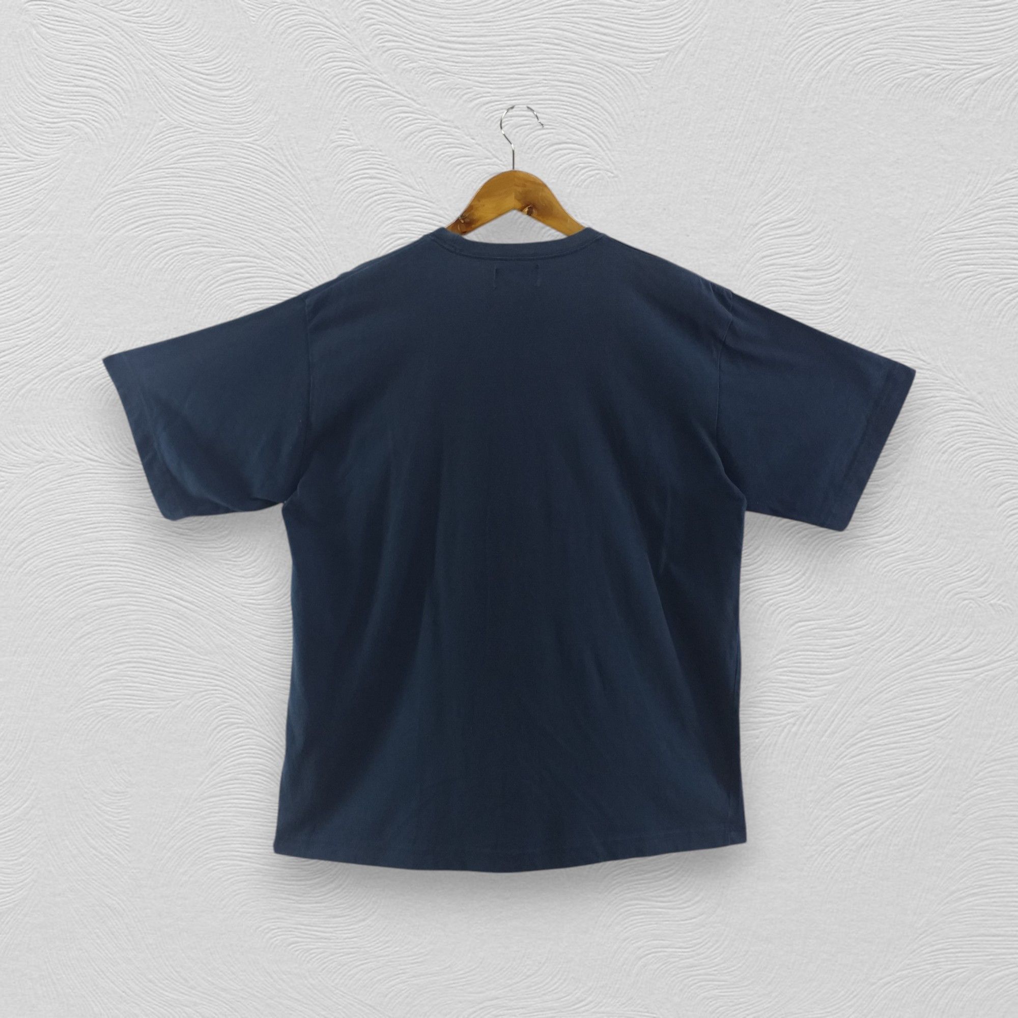 Converse Vintage Converse A Symbol Of American Tshirt -F043 Size US L / EU 52-54 / 3 - 2 Thumbnail