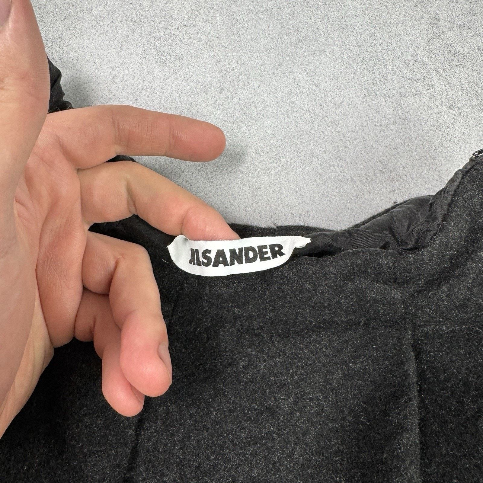 Jil Sander Vintage Jil Sander Wool Mini Skirt Dark Grey Size 34 Size 25" / US 0 / IT 36 - 7 Thumbnail