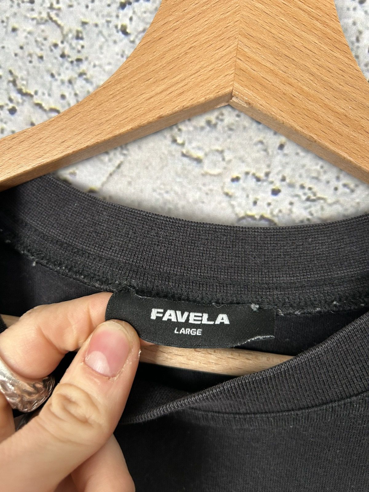 FAVELA Vintage Favela Streetwear Graphic Tee Grunge Rock Punk Metal Size US L / EU 52-54 / 3 - 5 Thumbnail