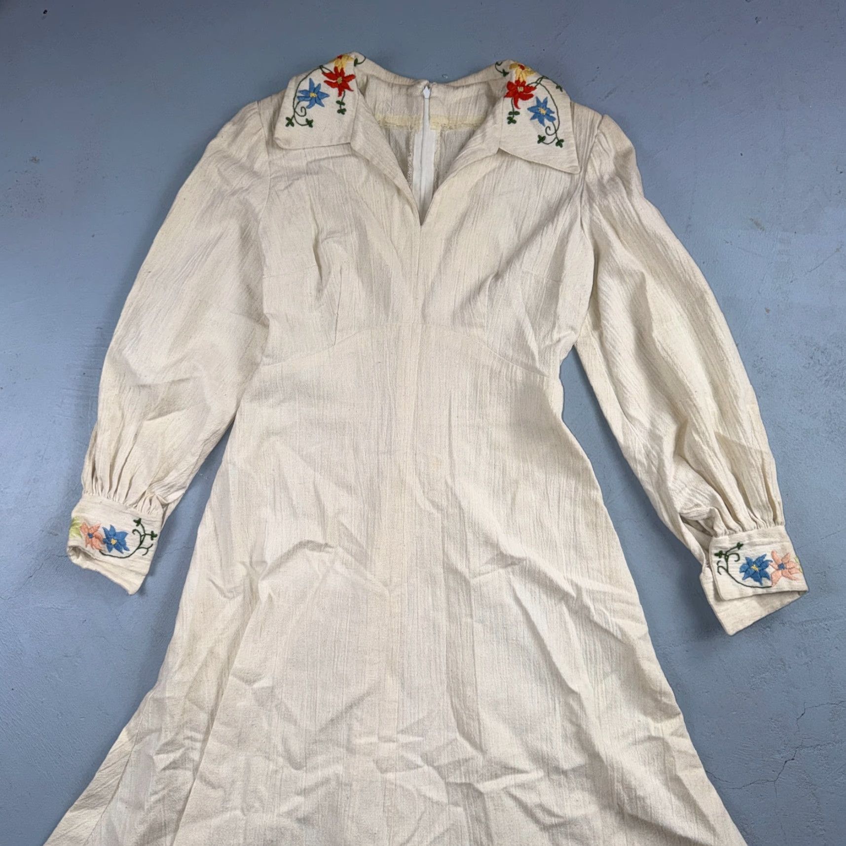 Vintage VTG 50s 60s White Long Sleeve Dress Summer Boho Hippy Rockabilly Flowers Shirt Size S/M Womens Size S / US 4 / IT 40 - 2 Thumbnail