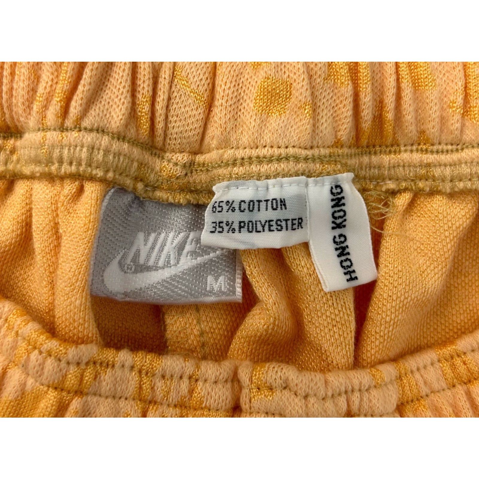 Nike VINTAGE Nike Shorts Womens M Deadstock NWT 90s Activewear Apricot Orange Embroidered Logo Elastic Waist Side Pockets Size 32" / US 10 / IT 46 - 5 Thumbnail
