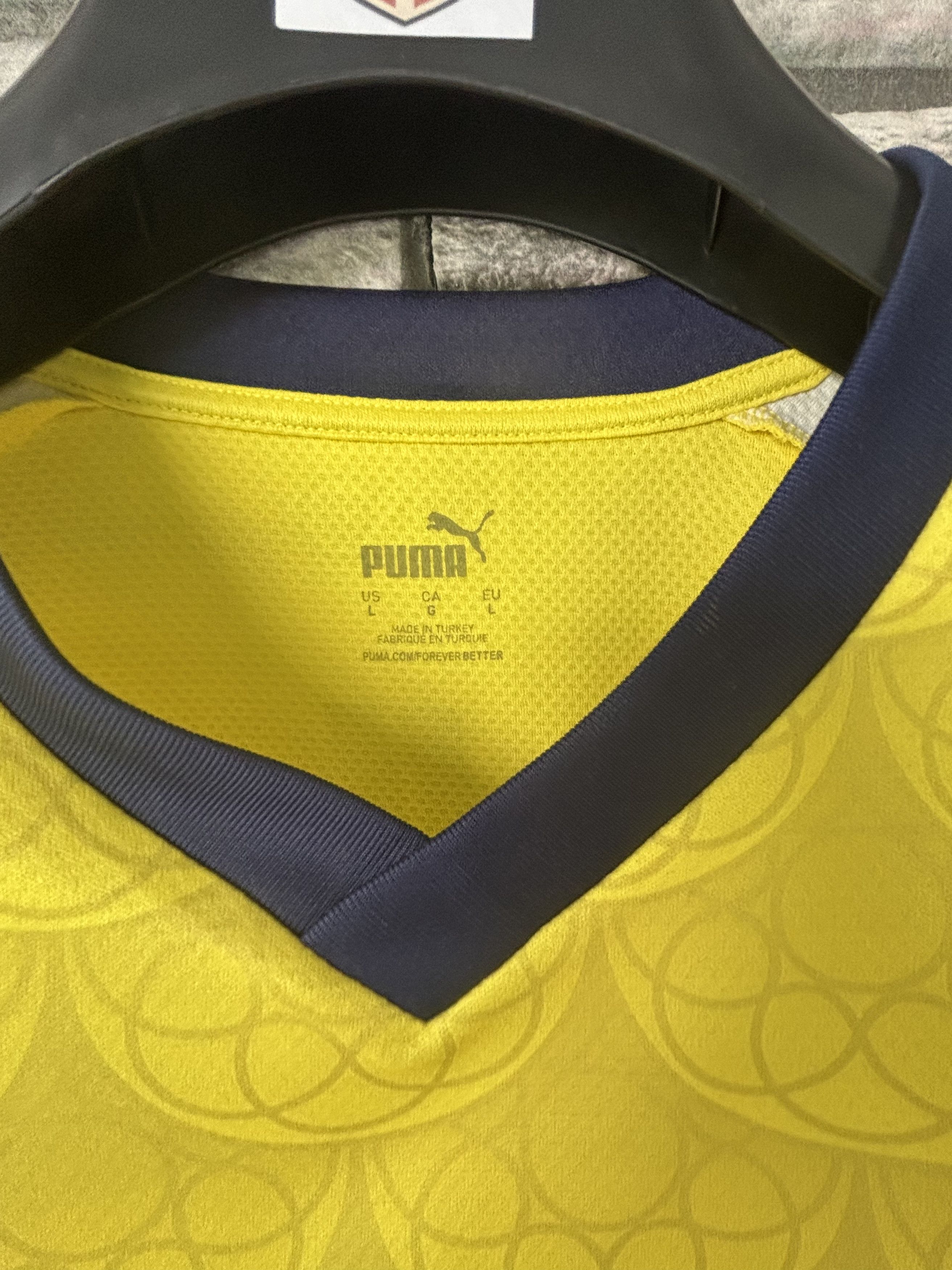 Puma Fenerbahce 23-24 Away Kit | Authentic | Puma | L Size US L / EU 52-54 / 3 - 6 Thumbnail