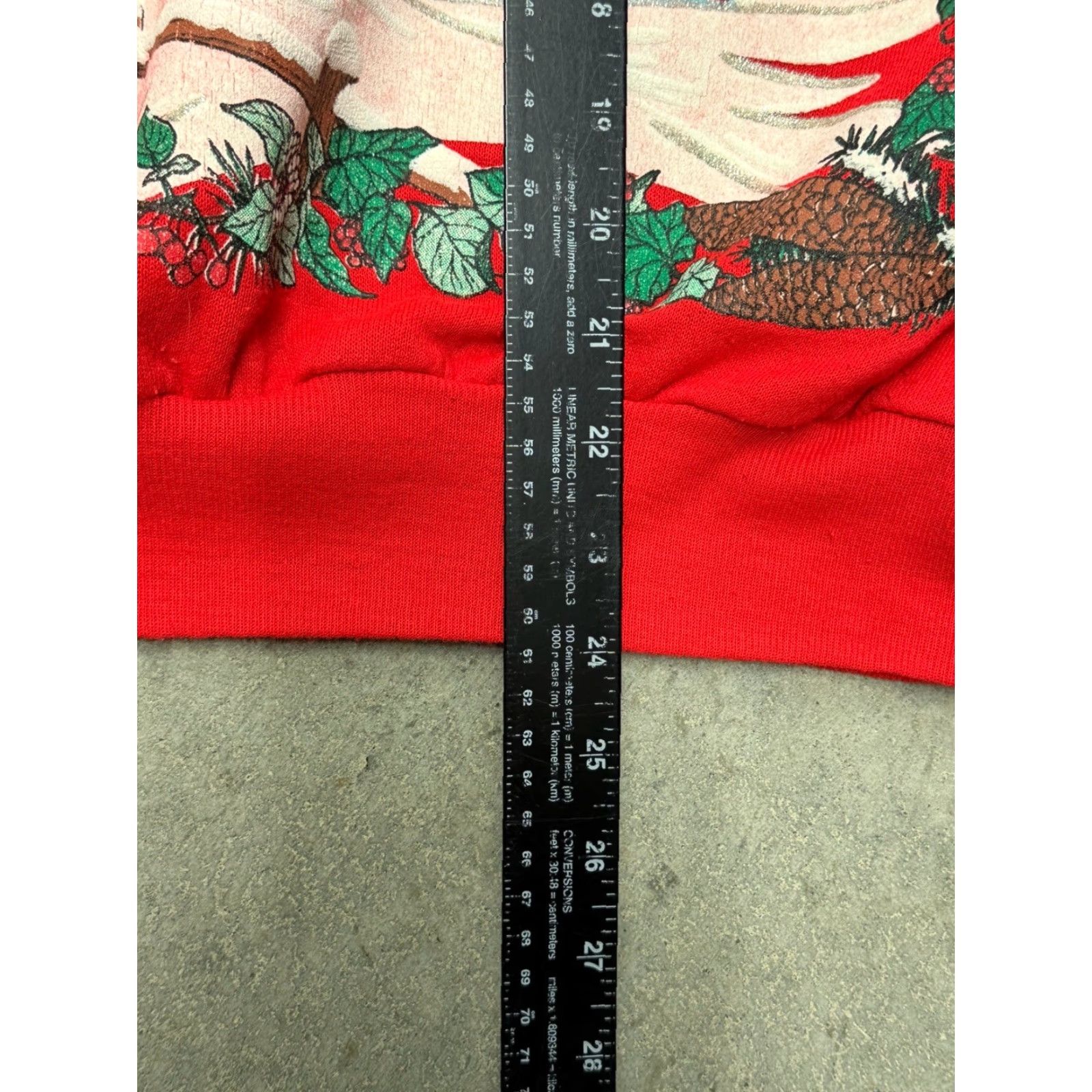 Vintage VINTAGE Nutcracker Sweater 90s Christmas Red Large Crew Neck Unisex Adults Long Sleeve Pullover Graphic Print Town Ice Skating Scene Size US L / EU 52-54 / 3 - 6 Thumbnail