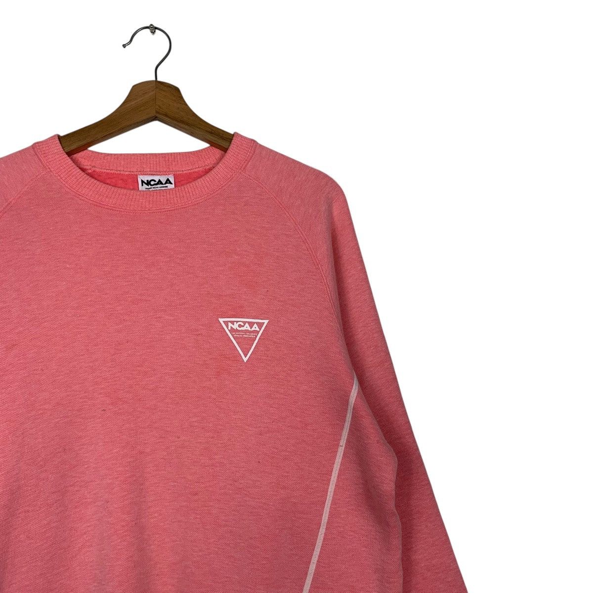 NCAA Descente NCAA Pink Crewneck Sweatshirt Size US L / EU 52-54 / 3 - 5 Thumbnail