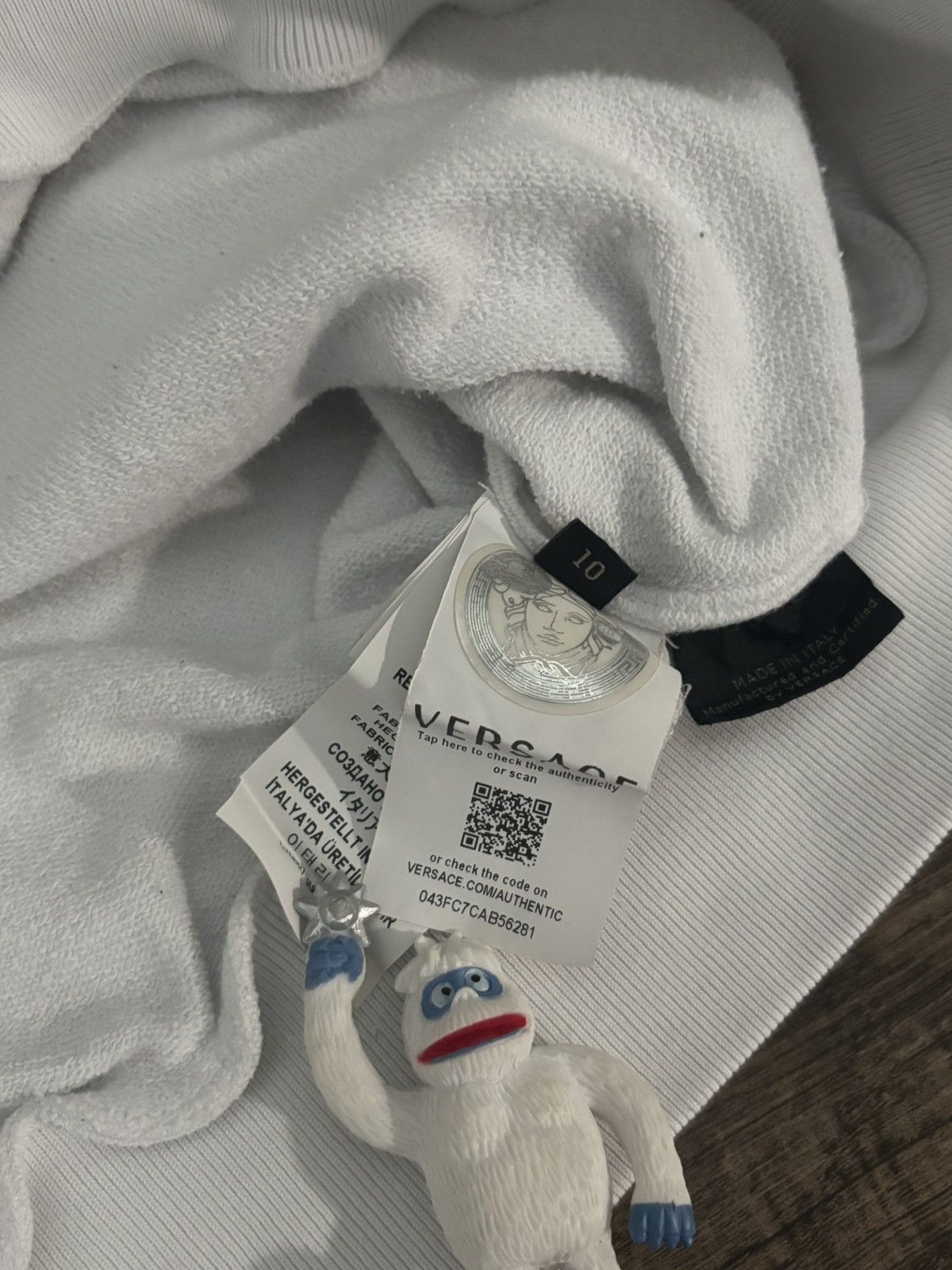 Versace 2019 Versace Logo Sweater Small Size US S / EU 44-46 / 1 - 12 Thumbnail