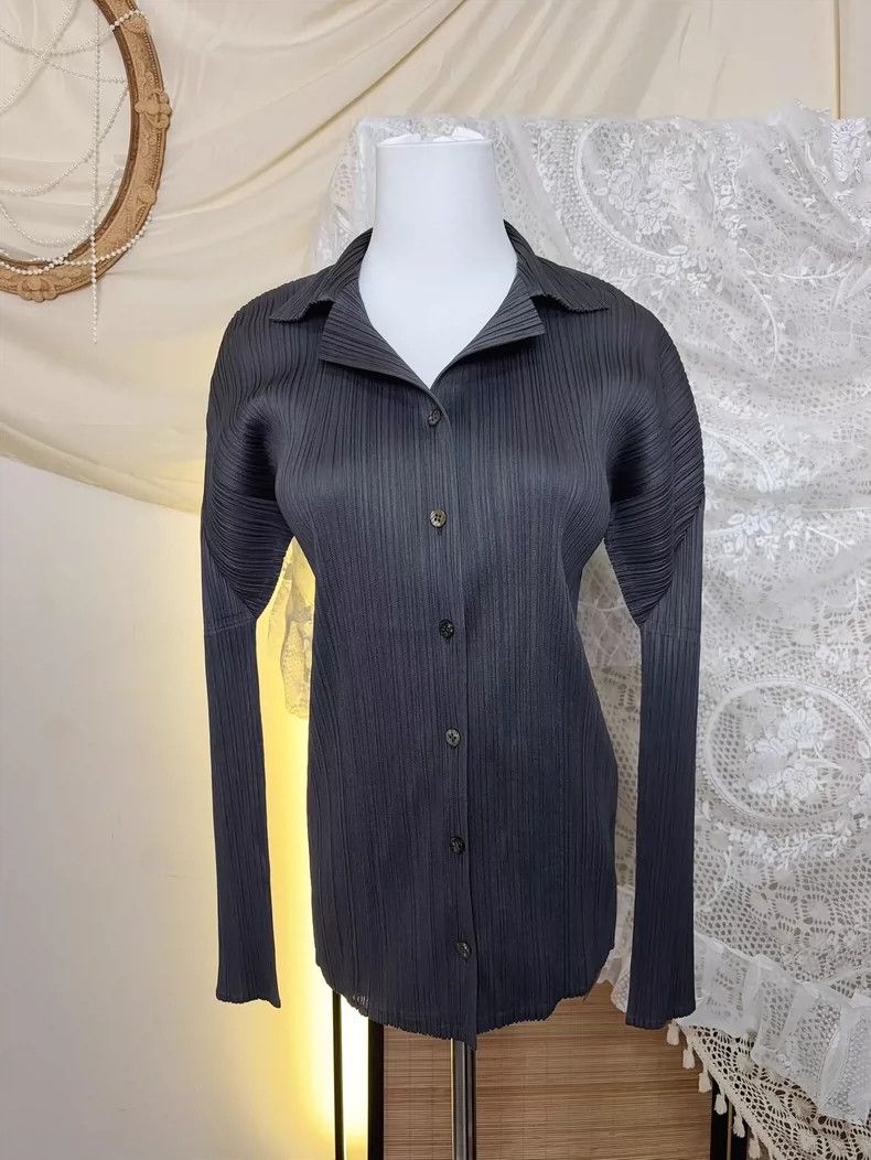 Issey Miyake issey miyake size:3 Grey pleated cardigan Size XXS / US 00 / IT 34 - 1 Thumbnail