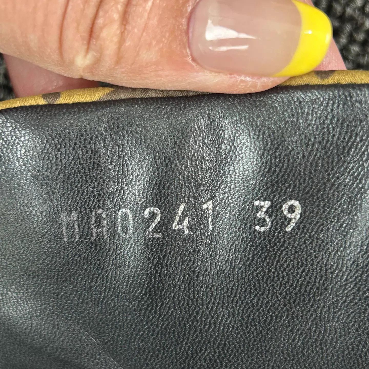 Louis Vuitton Louis Vuitton Monogram Slippers Size 39 Size US 8.5 / IT 38.5 - 7 Thumbnail