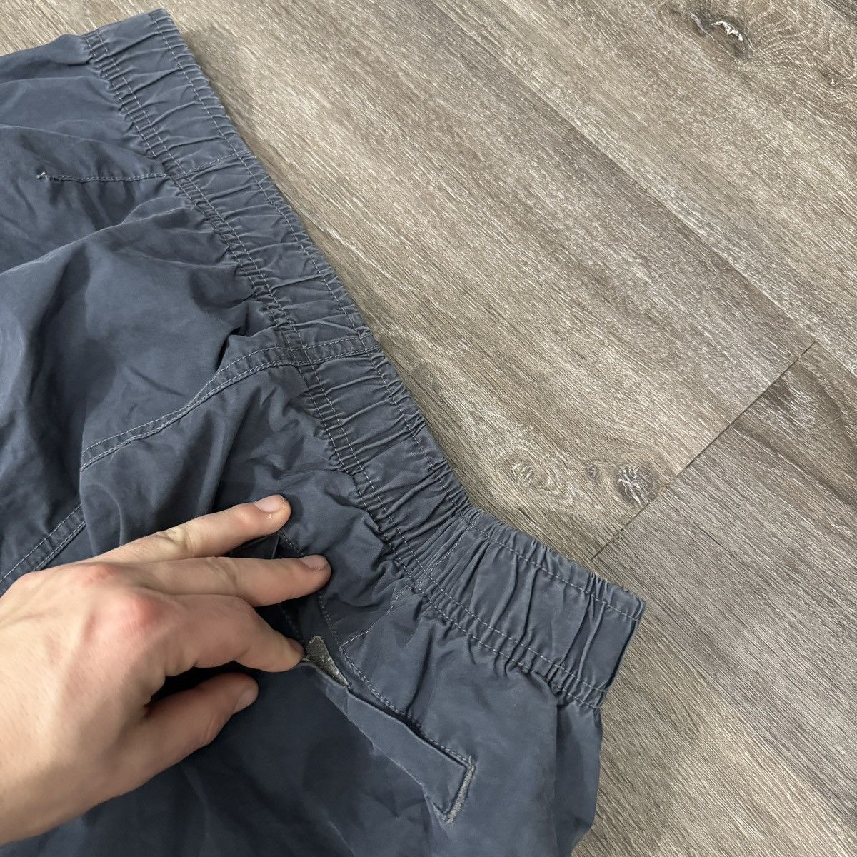 JNCO × Old Navy × Vintage Crazy Vintage y2k Old navy gorpcore baggy wide leg cargo pan Size US 34 / EU 50 - 6 Thumbnail