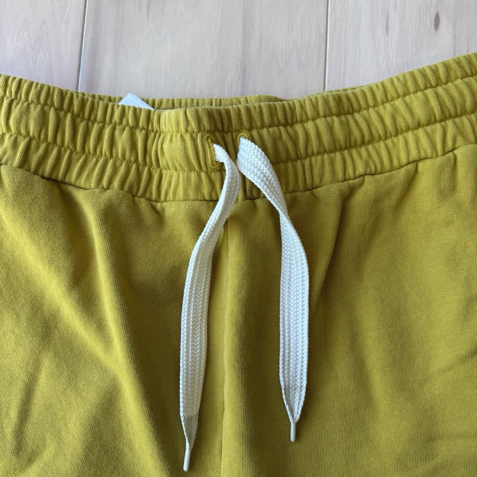 MOTHER Mother Shorts Large Yellow Bender Sweat Fleece Bottoms Size 30" / US 8 / IT 44 - 5 Thumbnail