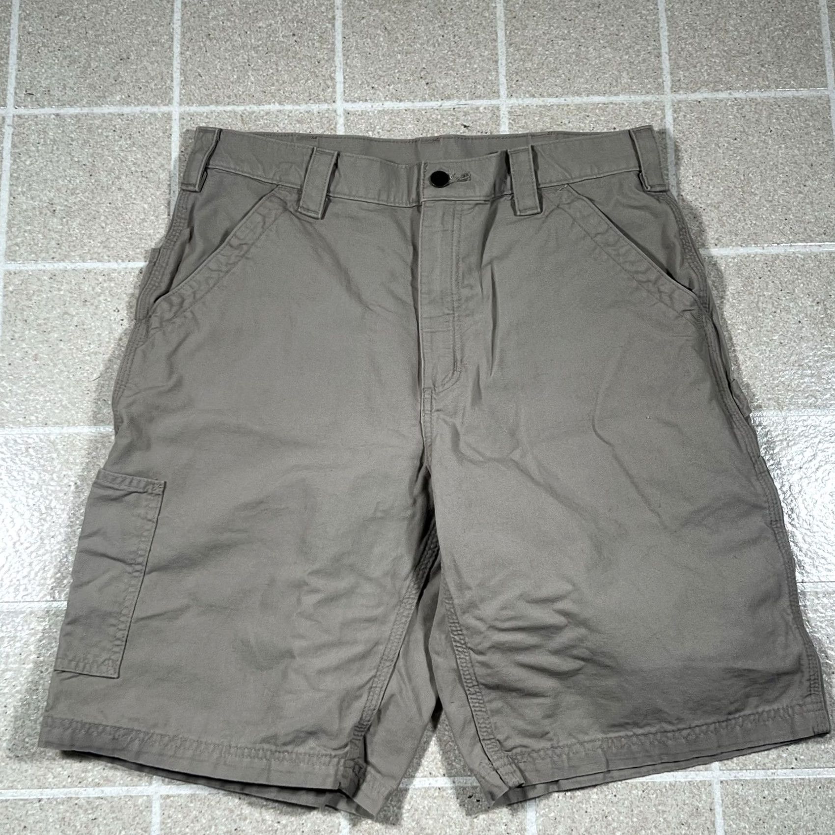 Carhartt VINTAGE Carhartt Workwear Cargo Shorts Men 32 Tan Brown Outdoor 12 Inseam Mens 32 Brown Cargo Shorts Size US 32 / EU 48 - 2 Thumbnail