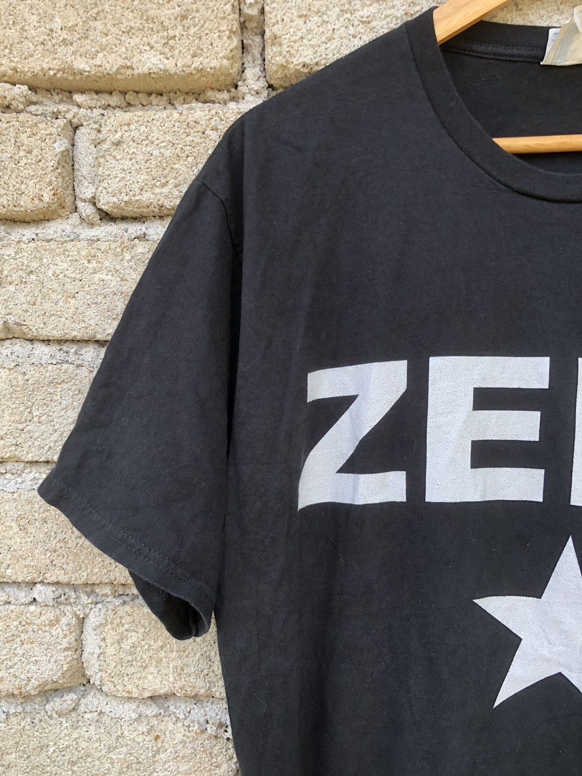 Vintage Vintage Y2K Bootleg ZERO Smashing Pumpkins Band Tee Size US XL / EU 56 / 4 - 6 Thumbnail