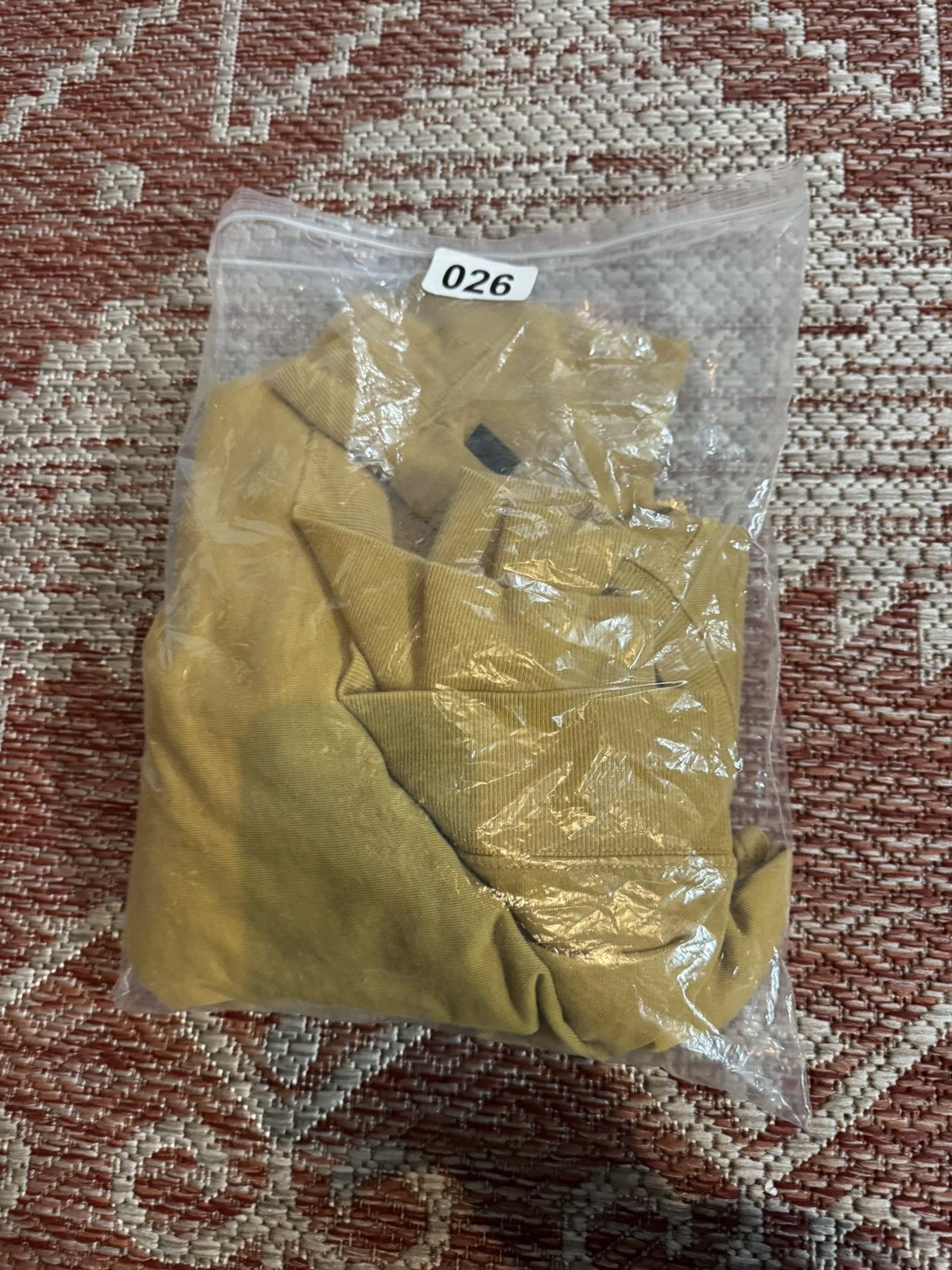Patagonia Retro Patagonia Men’s Crewneck Mustard Sz XXL Size US XXL / EU 58 / 5 - 6 Thumbnail
