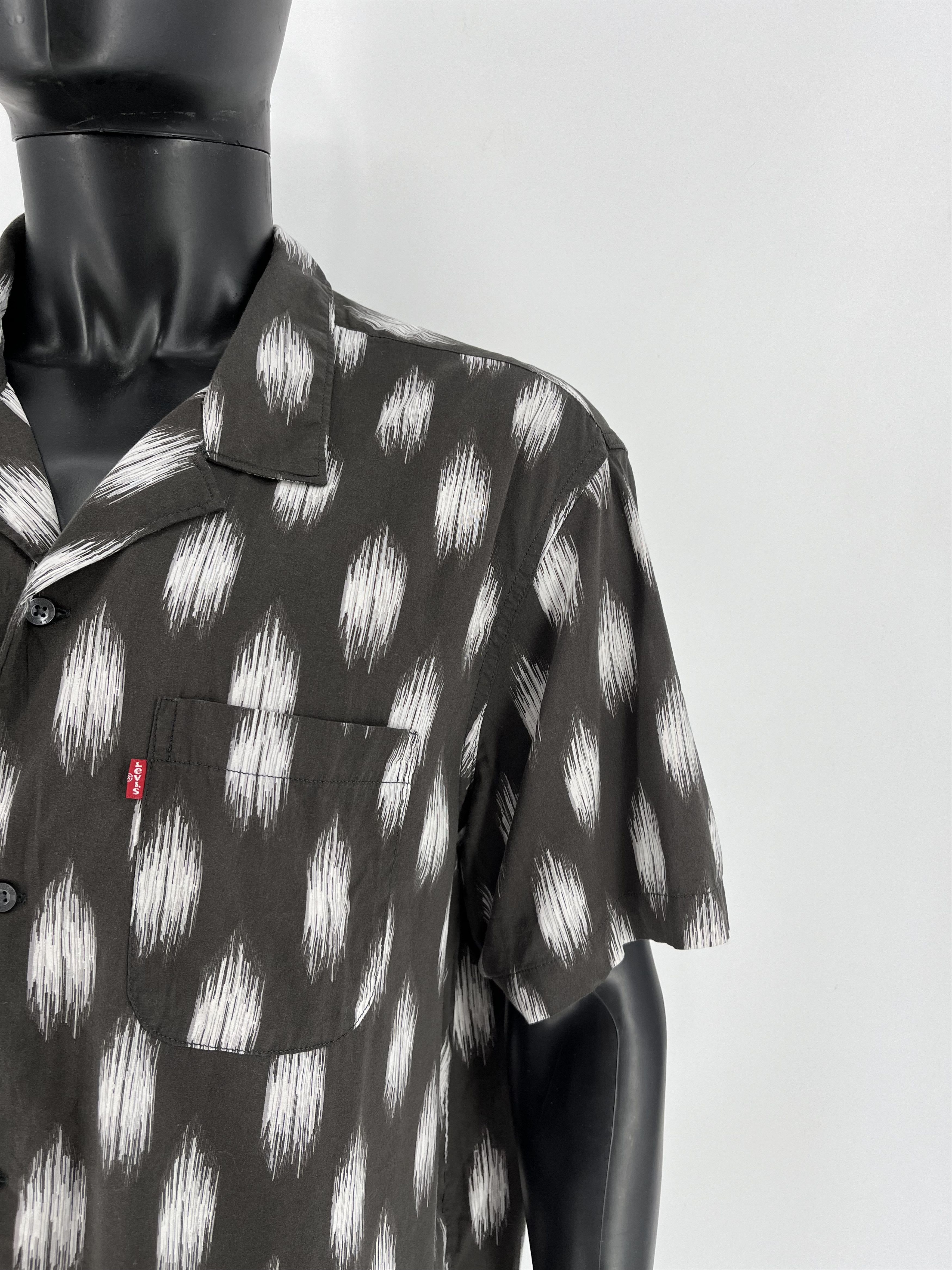 Levi's Vintage Levis Y2K Art Streetwear Hawaiian Travis Scott style Size US XL / EU 56 / 4 - 7 Thumbnail
