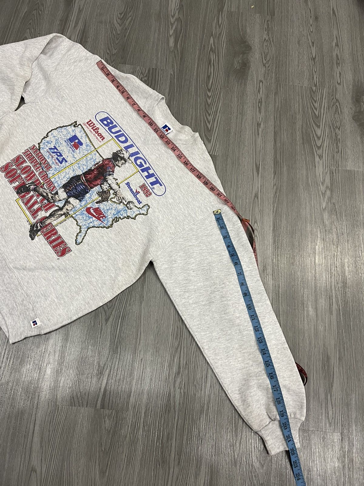 Russell Athletic × Vintage 1992 Rusells Bud light Soft ball series crewneck pullover Size US L / EU 52-54 / 3 - 8 Thumbnail