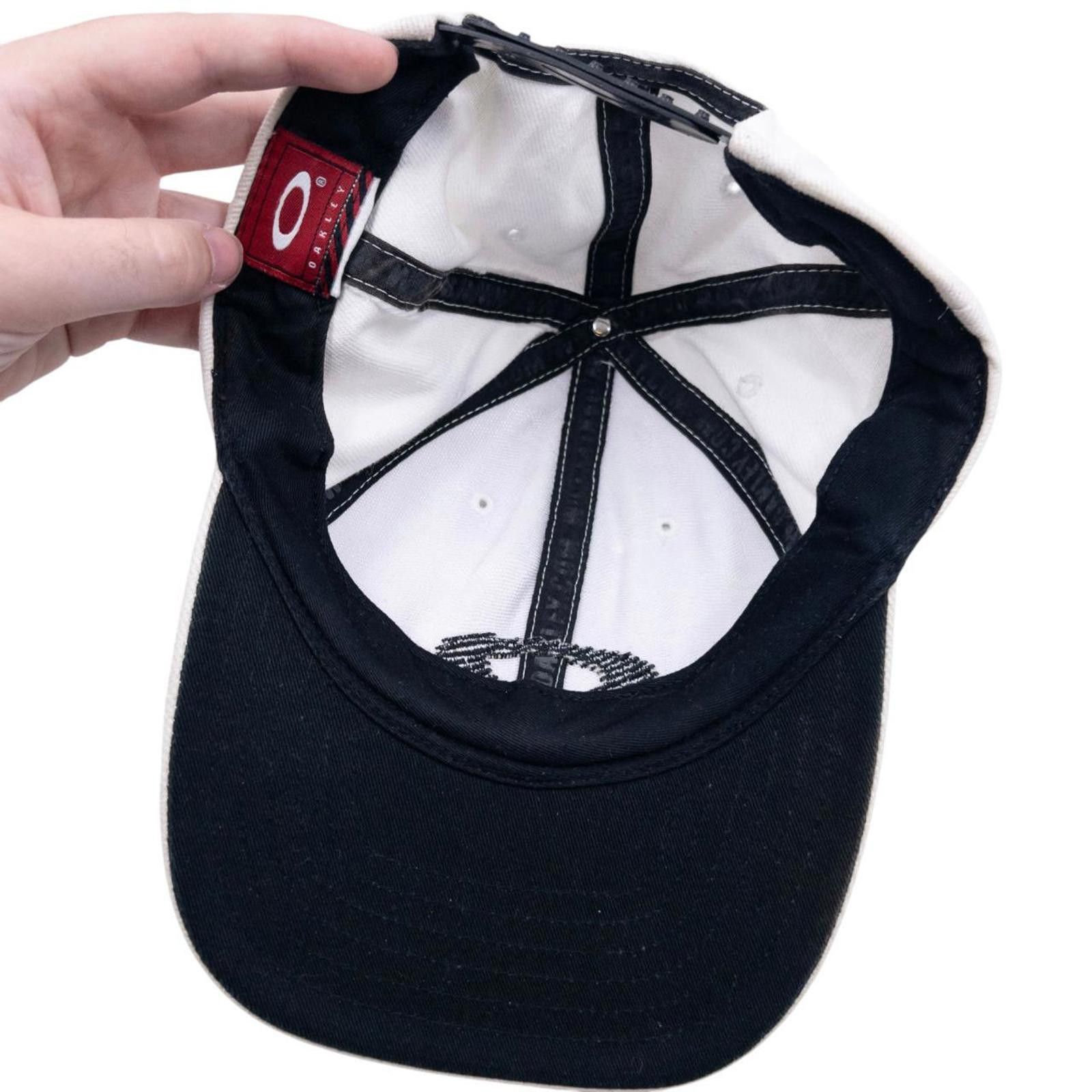 Oakley Vintage Oakley Static Logo Embroidered Hat Size ONE SIZE - 5 Thumbnail