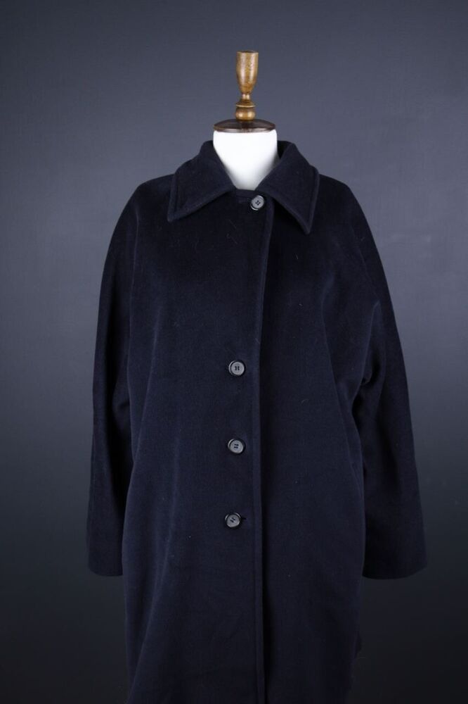image of Avant Garde Max Mara Coat Size in Blue, Women's