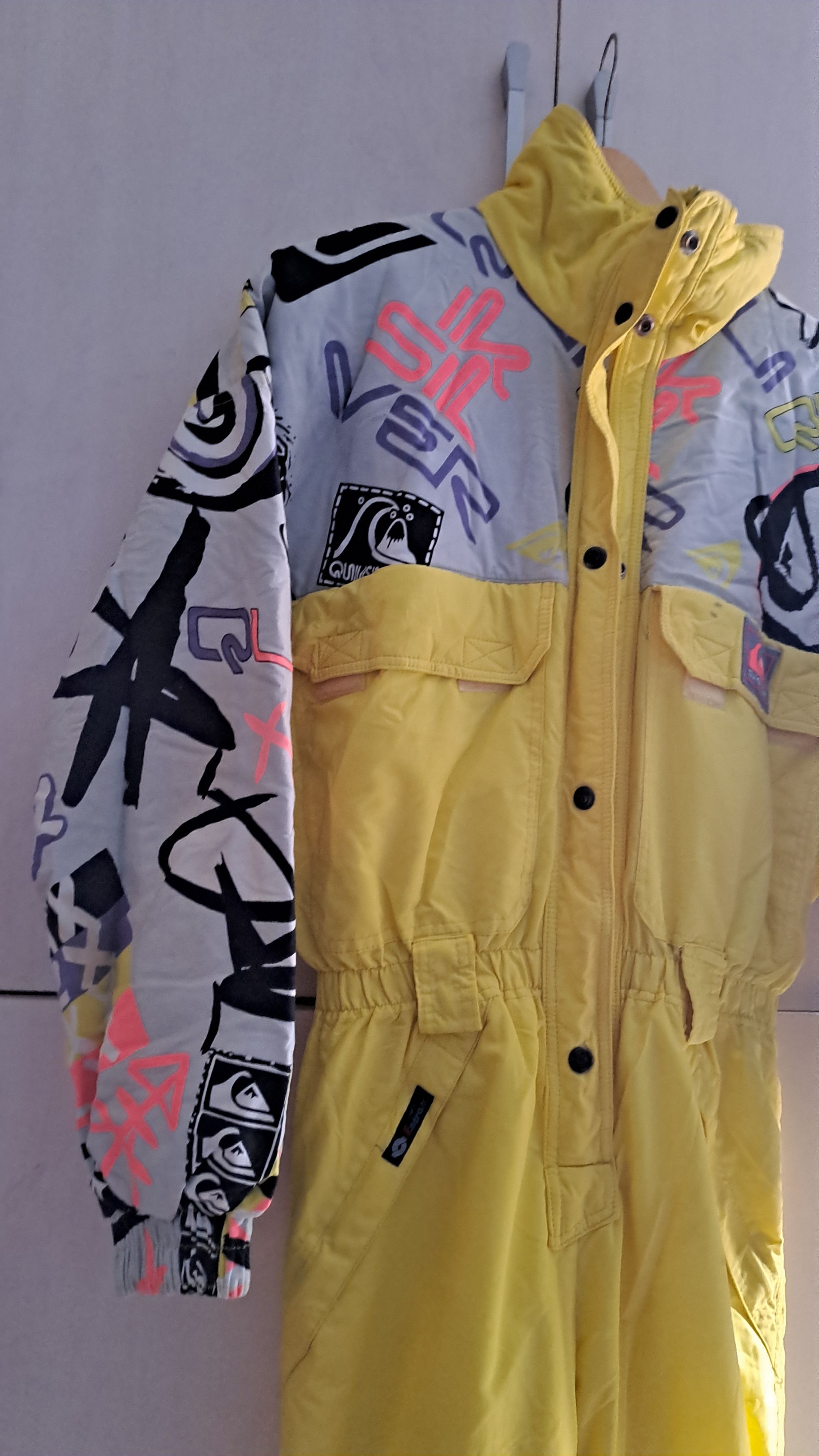 Other Vintage Quiksilever Ski Suit crazy pattern 80s 90s Size US L / EU 52-54 / 3 - 2 Thumbnail