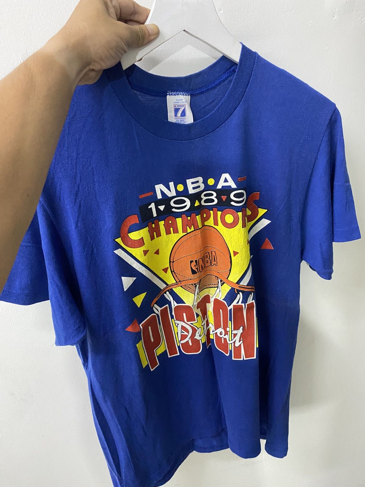 Seven 7 NBA Champion 1989 Size US L / EU 52-54 / 3 - 1 Thumbnail