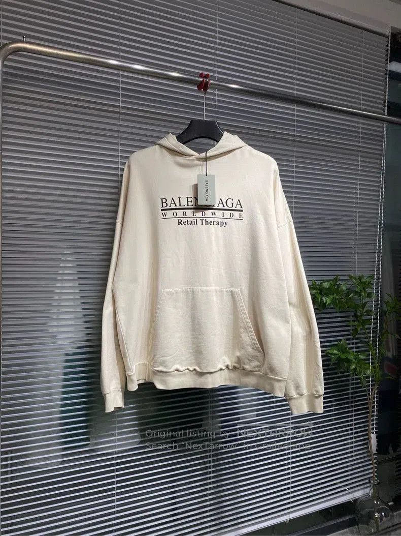 Balenciaga Balenciaga Underline Logo Beige Hoodie. Size US S / EU 44-46 / 1 - 1 Thumbnail