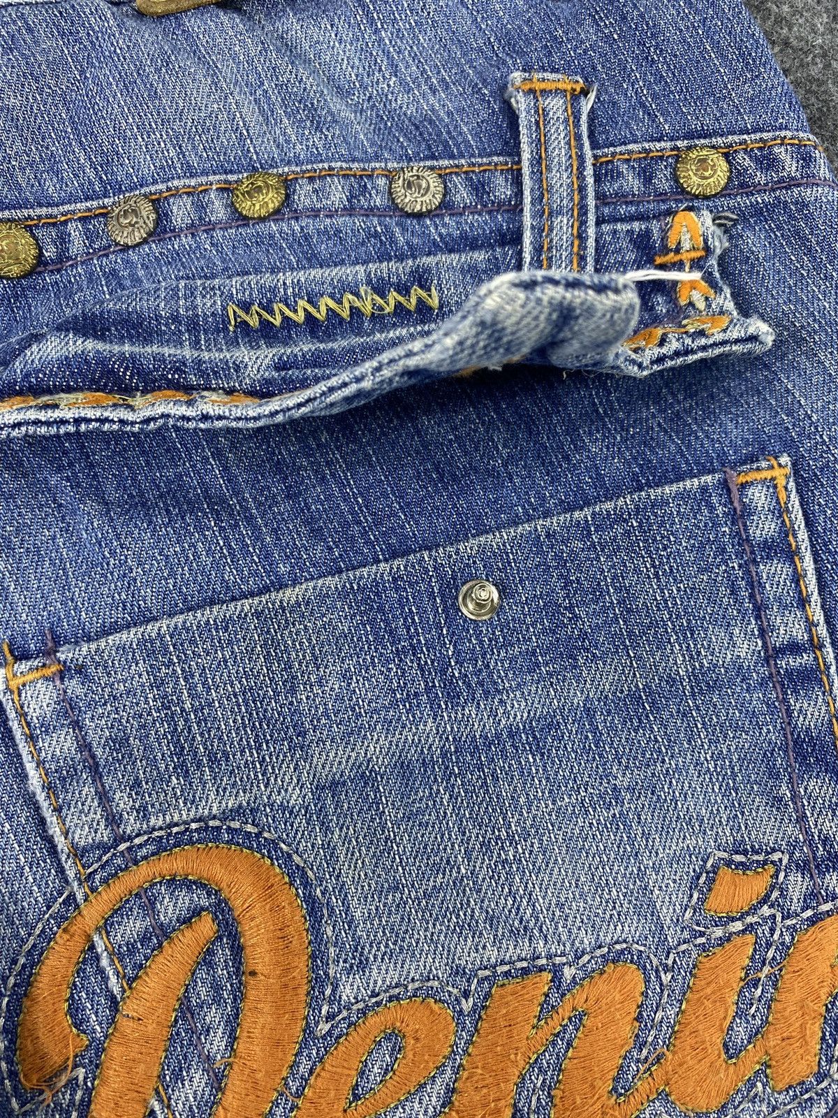 Japanese Brand Red Pepper Distress Blue Wash Denim - J971 Size US 37 - 14 Thumbnail