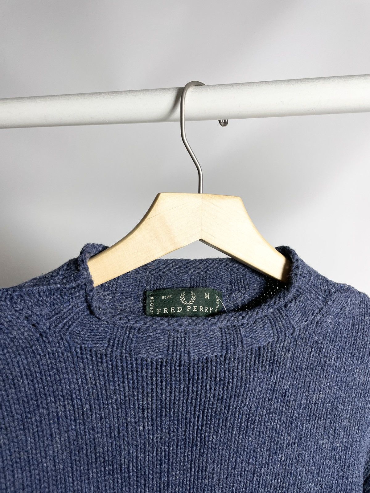Fred Perry × Lonsdale × Vintage VINTAGE 🦕 Fred Perry Centre Logo London Knitted Sweater Size US M / EU 48-50 / 2 - 5 Thumbnail