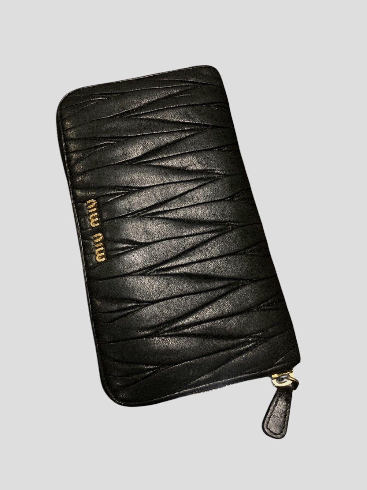 Issey Miyake × Miu Miu × Vintage MIU MIU LONG WALLET SOFT LEATHER ZIPPER WALLET Size ONE SIZE - 1 Thumbnail
