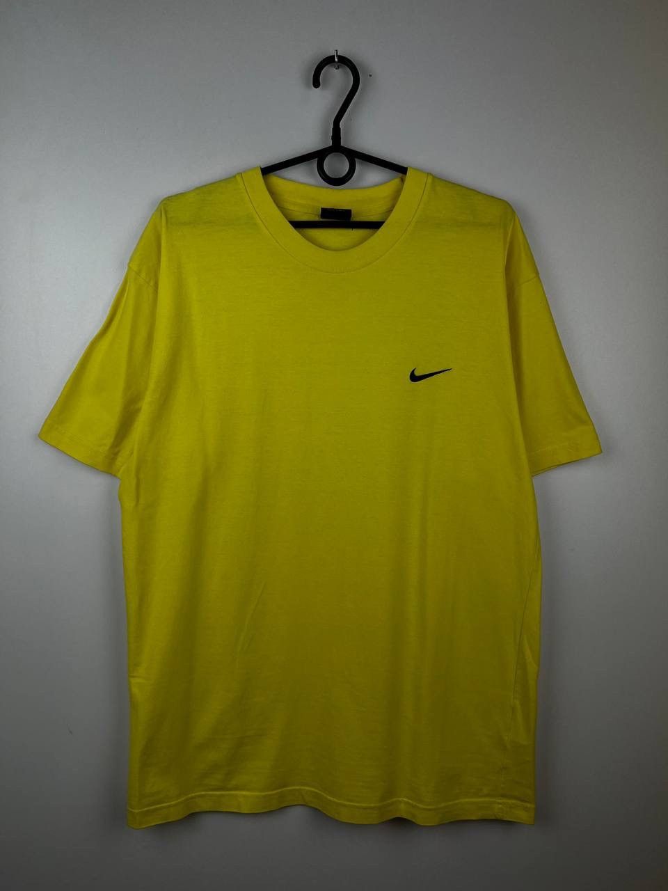 Vintage Nike 90s streetwear vintage t-shirts size L Size US L / EU 52-54 / 3 - 1 Thumbnail