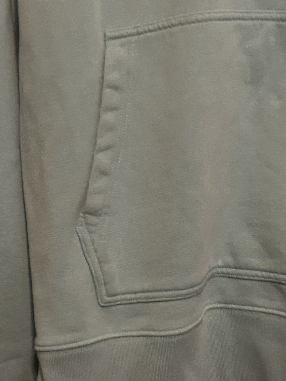 Helmut Lang Helmut Lang Hoodie Men’s Size L Size US L / EU 52-54 / 3 - 6 Thumbnail