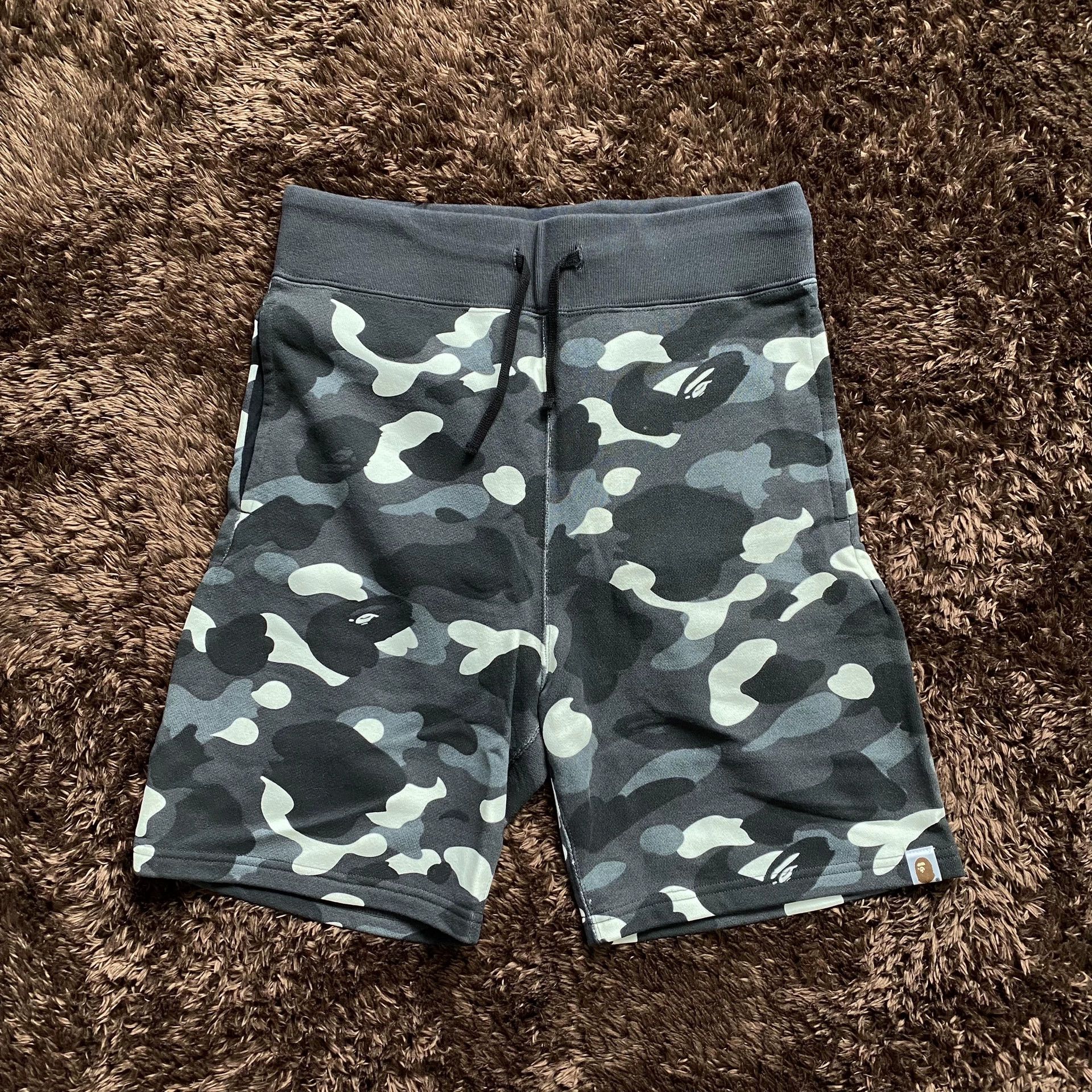 Bape Bape Camo Glow Casual Pants 30 Men Size US 30 / EU 46 - 1 Thumbnail