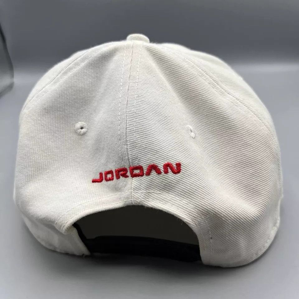 Jordan Brand Air Jordan 23 Hat Men White Embroidered Jumpman SnapBack Cap Size ONE SIZE - 7 Thumbnail