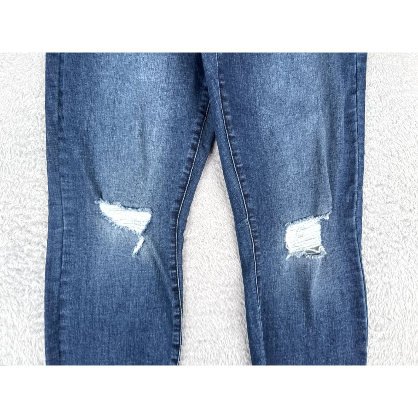 Fashion Nova Fashion Nova Jeans Womens 11 Blue Denim Skinny Tapered Distressed Cotton 30x26 Size 32" / US 10 / IT 46 - 3 Thumbnail