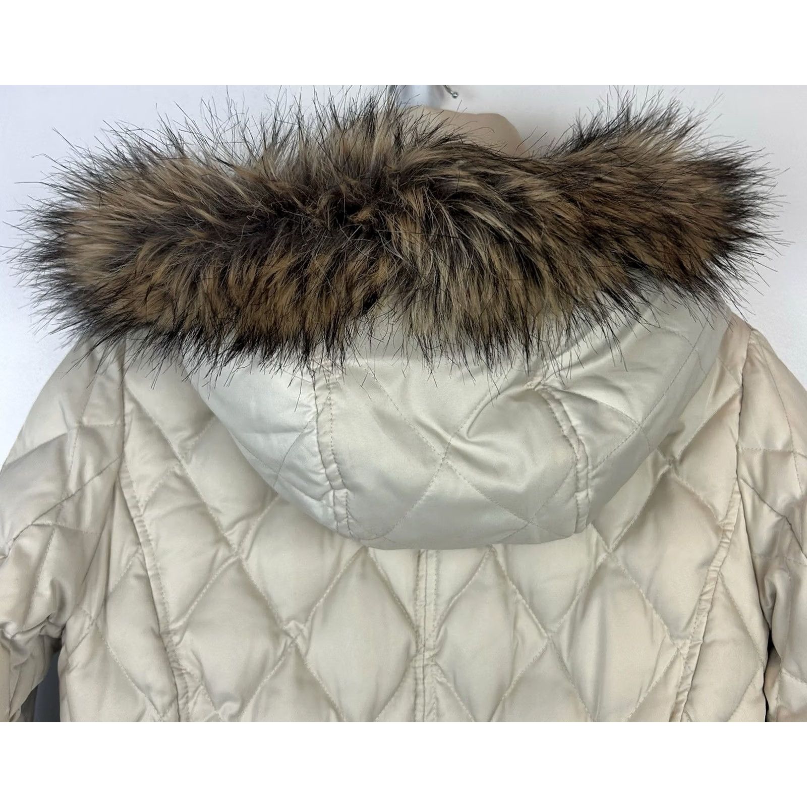 Laundry by Shelli Segal Laundry Down Puffer Coat Womens XS Beige Faux Fur Belted Minimalist Capsule Size S / US 4 / IT 40 - 3 Thumbnail